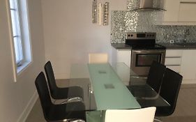 Luxury Two Story Villa Unit A